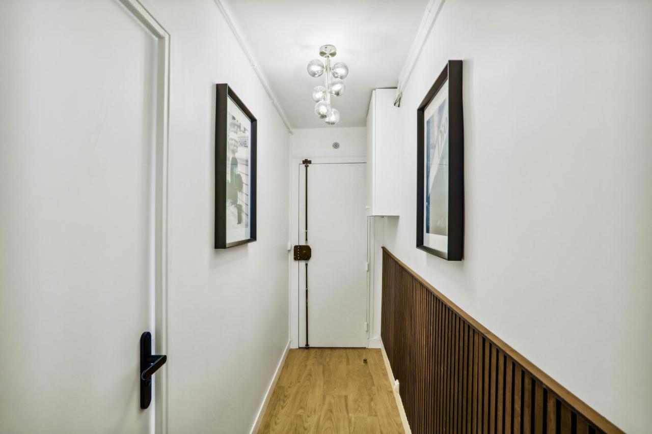 Appartement Beautiful 2bdr Near The Eiffel Tower Parijs